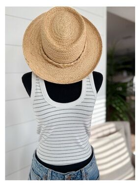 Abercrombie & Fitch Tank